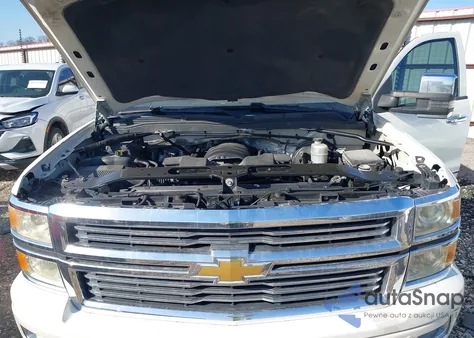 2014 Chevrolet Silverado 1500 High Country z USA, uszkodzony, nr VIN 3GCUKTEJ7EG292389